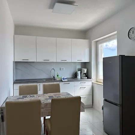 Apartment Barica *